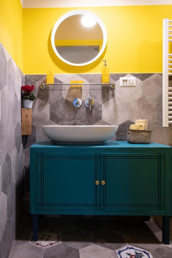 Apartment Trastevere Colorful With Terrace! Rom